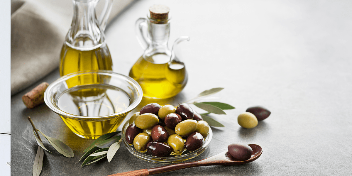 huile d'olive pour protéger vos ustensiles en bois 