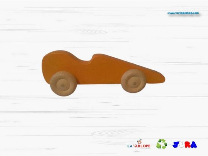 Voiture de course orange
