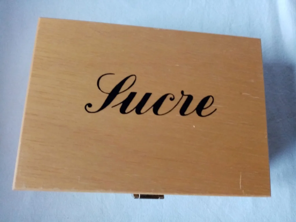 Boîte à sucre